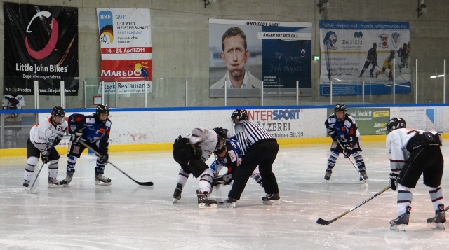 tl_files/Bilder Nachwuchs/Jugend/Jugend - Loewen FFM 20130929/DD-FFM2 (640x357).jpg